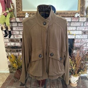 Forever Audrey Women's Jacket Size M Linen Blend
Cropped Long Sleeve Utility